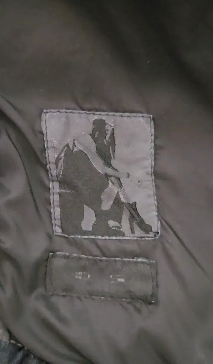 thumbnail-4